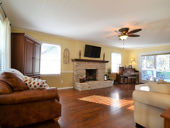 2nd image of 4820 Copperfield Dr