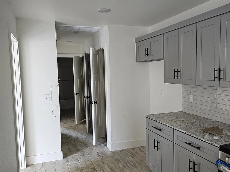 506 N Weenonah Ave — Photo 8