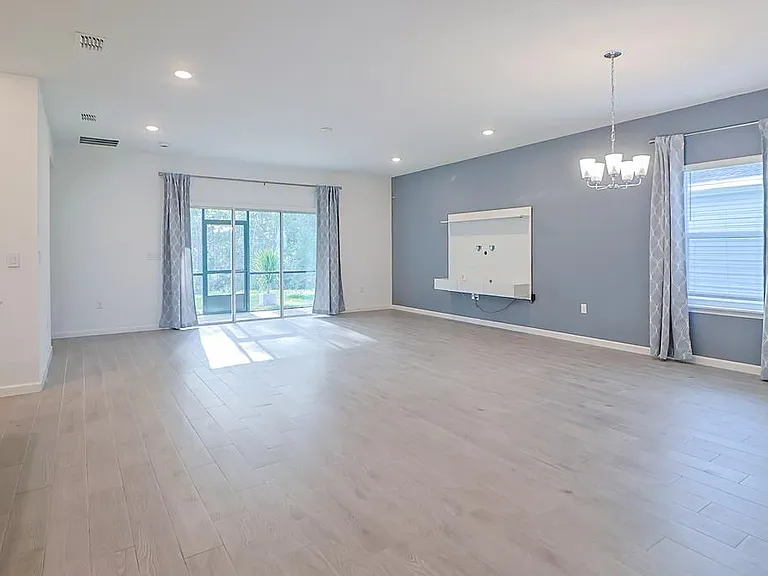 597 Lake Sinclair St — Photo 60