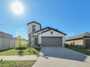 5006 White Chicory Dr, Apollo Beach, FL 33572