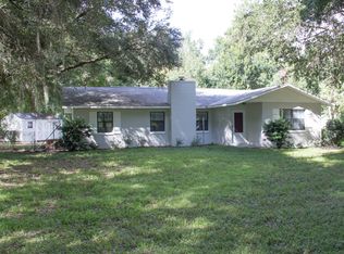 881 NW 127th St, Citra, FL 32113