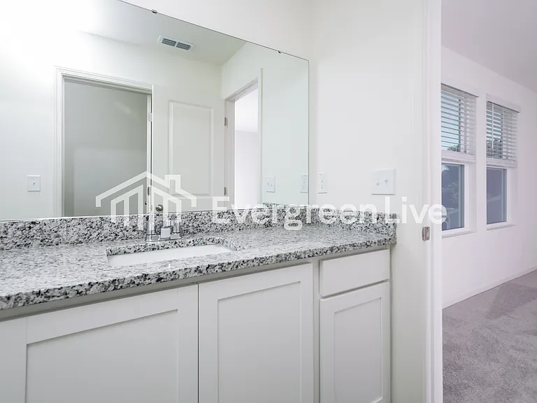 608 Berkeley Glen Rd — Photo 11