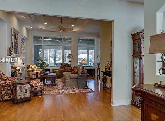 4th image of 15 Brunson Ct