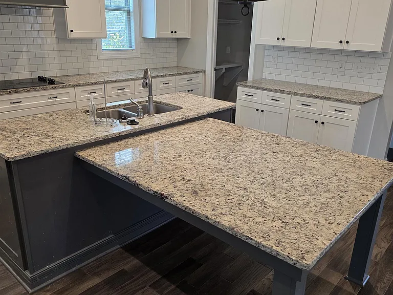15 Cobbs Cove Way — Photo 5
