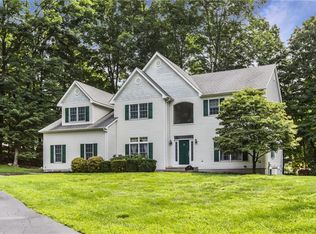 6 Wilson Rd, Somers, NY 10589