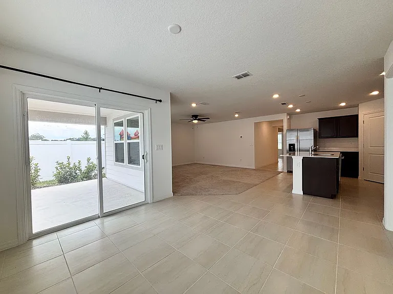 5597 Bullseye Cir — Photo 23