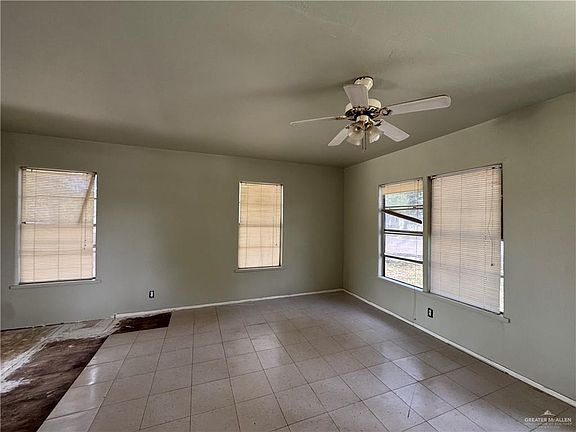 2nd image of 1121 Perkins Ave
