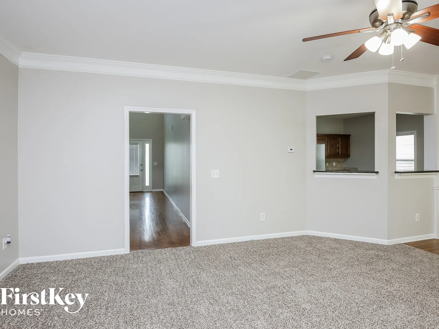 4 bed, 2.5 bath, 3117 sqft, $2,390 — Photo 3