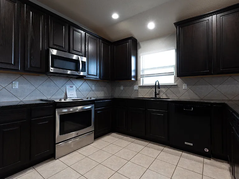 5815 Southern Knl — Photo 25