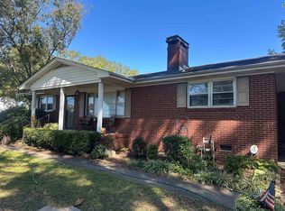 374 Flatwood Rd, Spartanburg, SC 29303