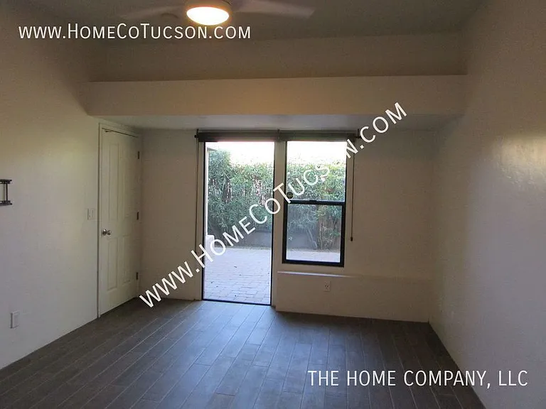 3668 N Royal Prince Ct — Photo 14