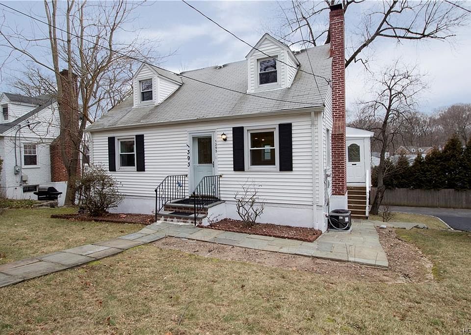1st image of 1393 Weaver St