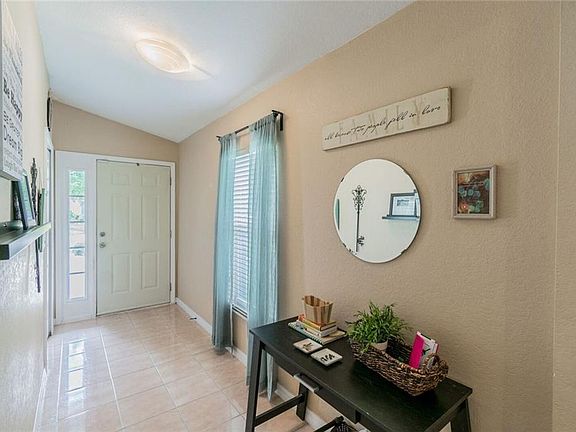 3rd image of 11519 Crestlake Village Dr