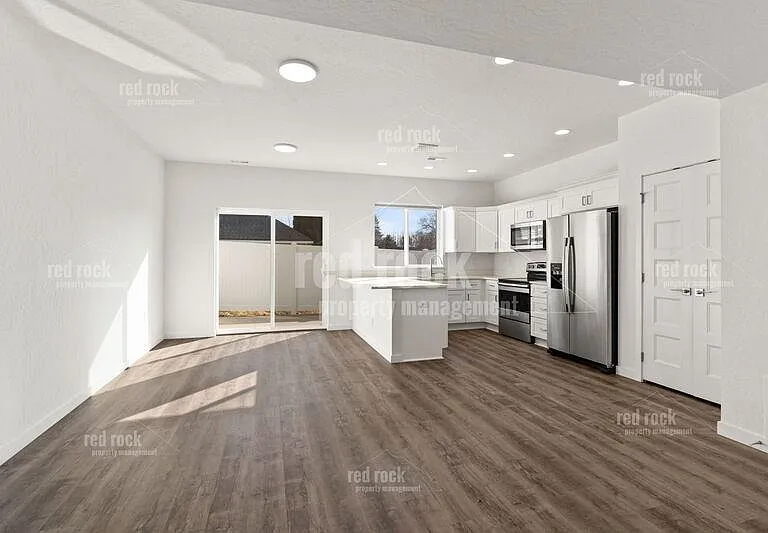 12625 E Main Ave — Photo 10