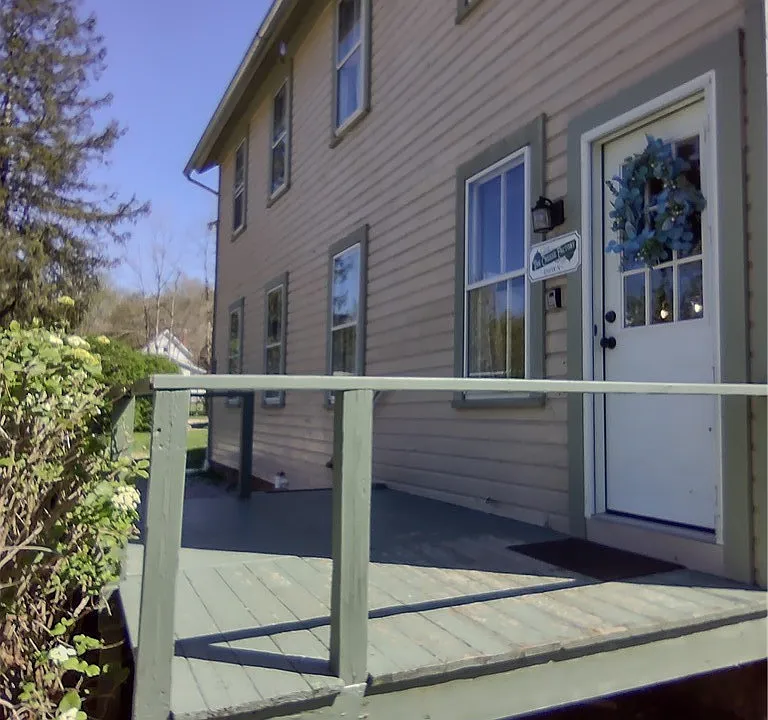 6016 Parker Ct