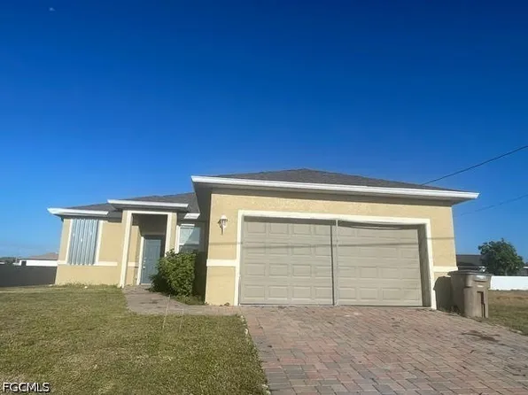 211 NW 28th St, Cape Coral, FL 33993