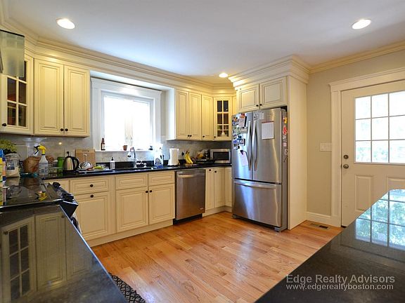 internal_unit_photo_0.046875