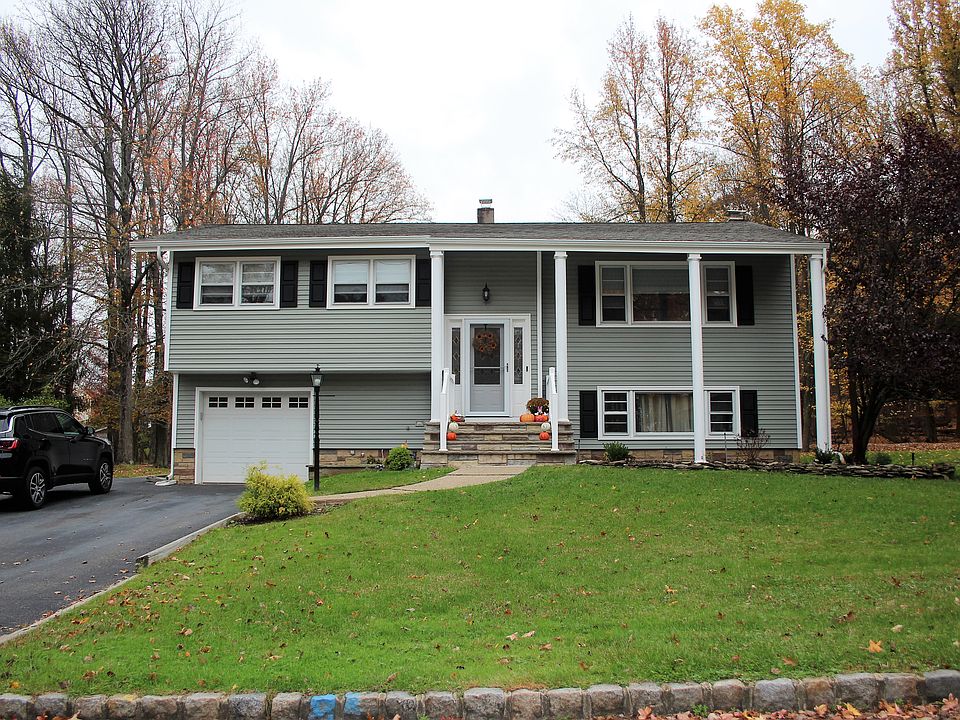 1st image of 55 Carlos Dr