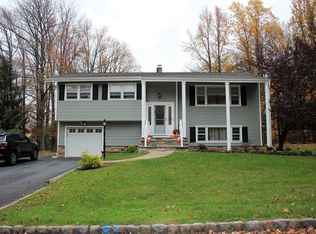55 Carlos Dr, Fairfield, NJ 07004