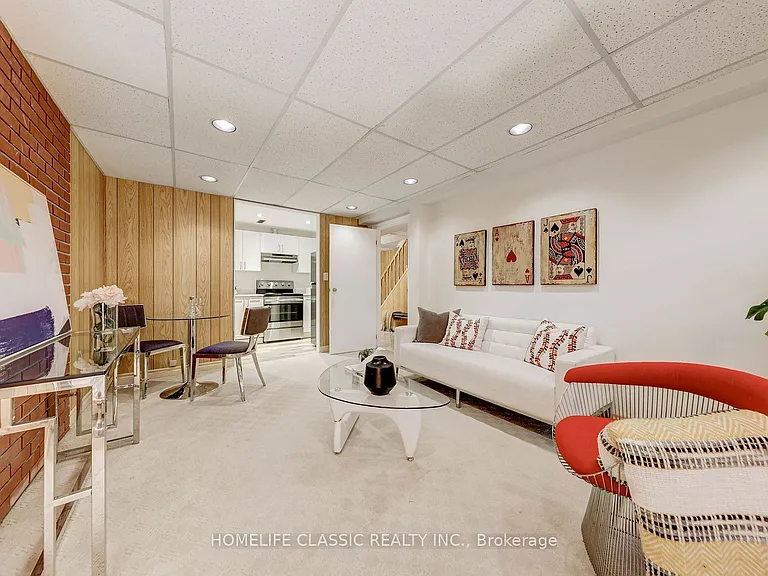 56 Gray Cres #BASEMENT — Photo 5