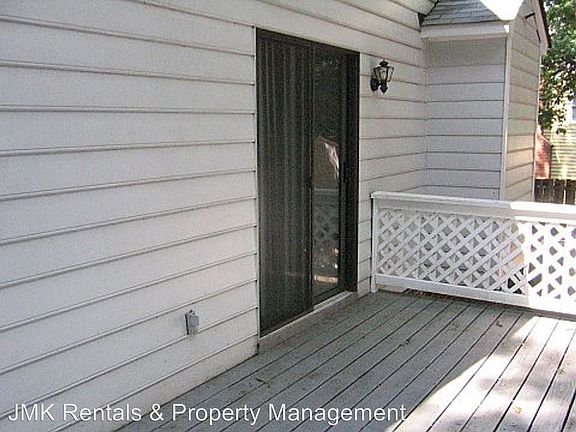 3rd image of 4702 Mason Dale Way