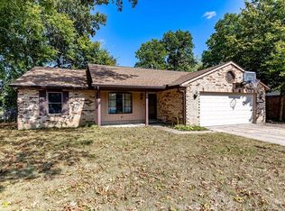 8871 Emeraldgate Dr, Dayton, OH 45424