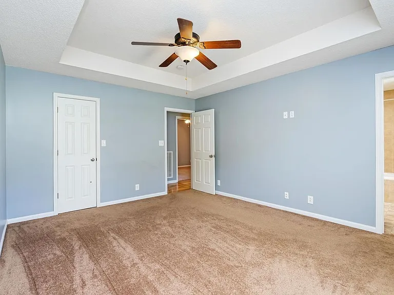 2267 Yeager Dr — Photo 10