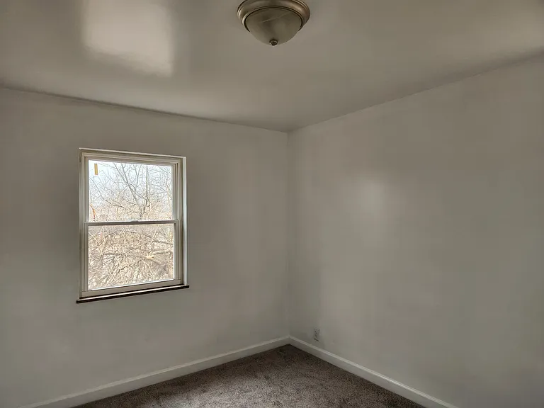 4423 Ridgeview Ave #3 — Photo 3