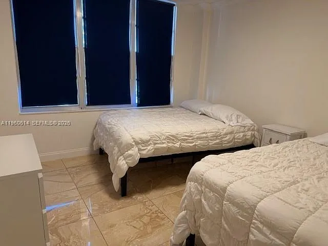 5161 Collins Ave #703 — Photo 9