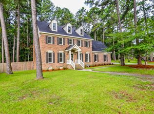 6205 Gregg Ct, Fayetteville, NC 28311