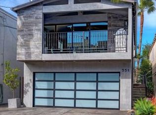 551 3rd St, Hermosa Beach, CA 90254