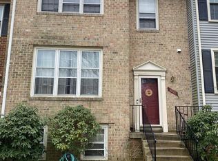 7810 Painted Daisy Dr, Springfield, VA 22152