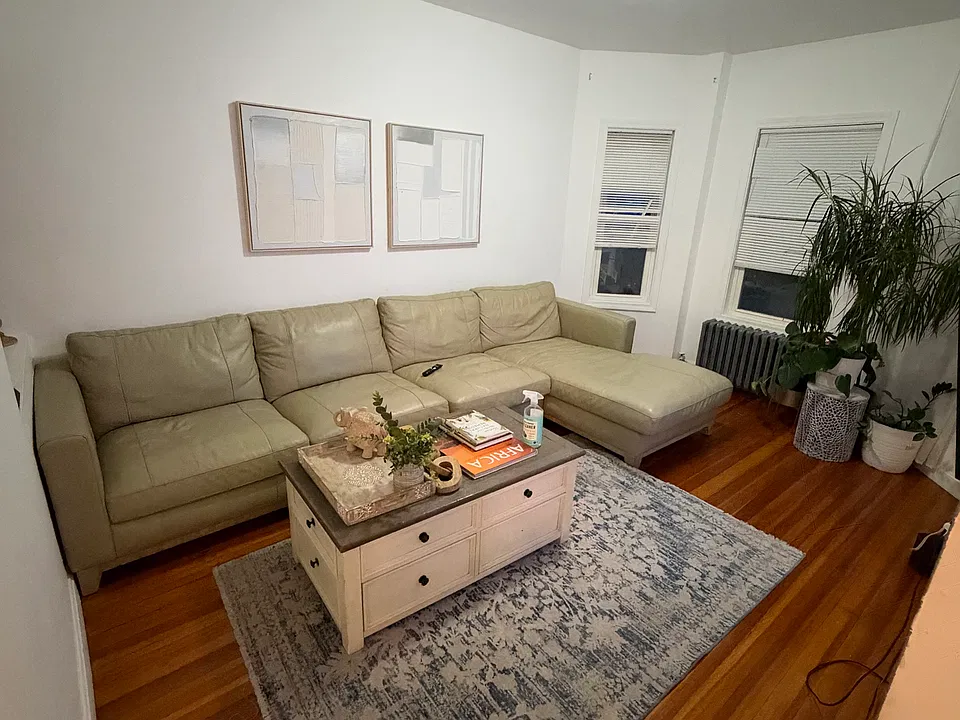 12 Marie St #2