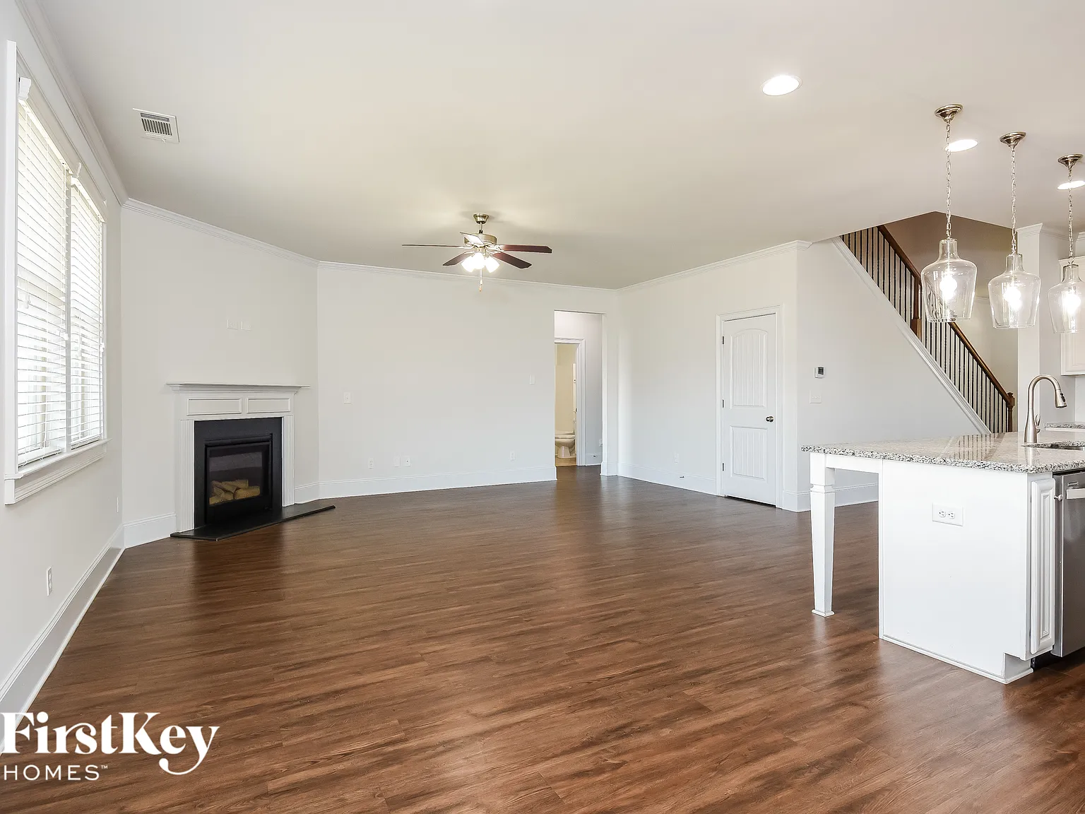 4 bed, 3.0 bath, 2948 sqft, $3,225 — Photo 3