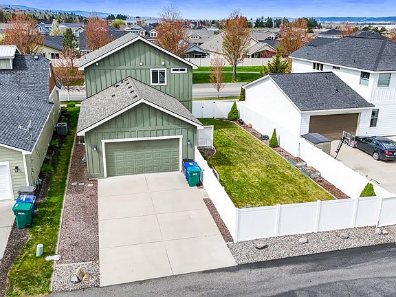 4th image of 1840 N Country Vista Blvd