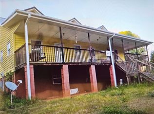 254 Crystal Ln, Pickens, SC 29671