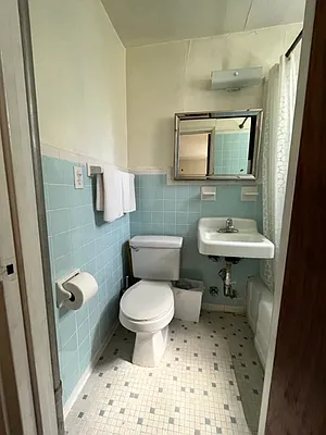 Rented by Bond New York | media 20