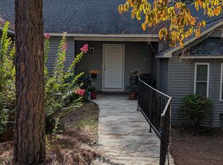 1624 E Indiana Ave APT 15, Southern Pines, NC 28387