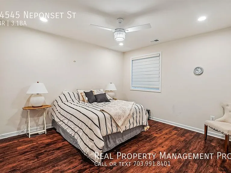44545 Neponset St — Photo 36