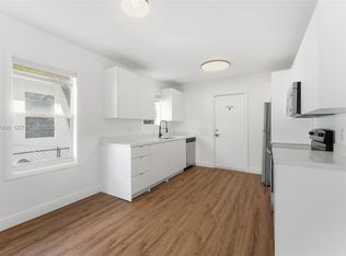 559 NE 68th St #7, Miami, FL 33138