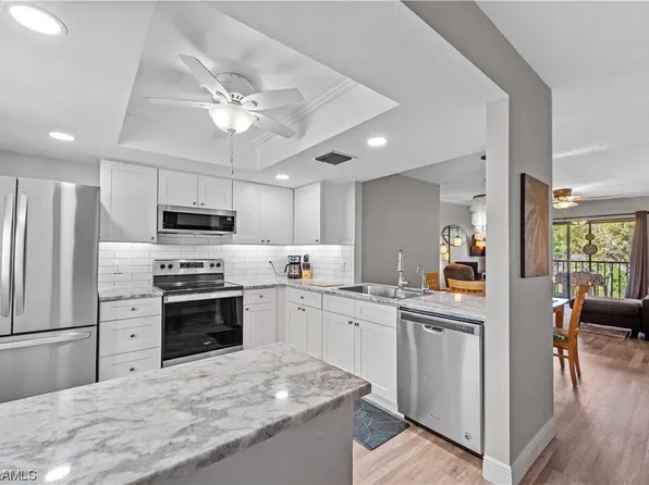 8474 Charter Club Cir Unit 14, Fort Myers, FL 33919