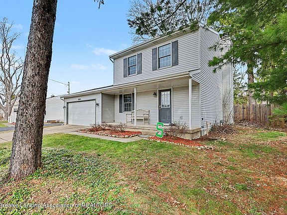 3rd image of 664 John R St