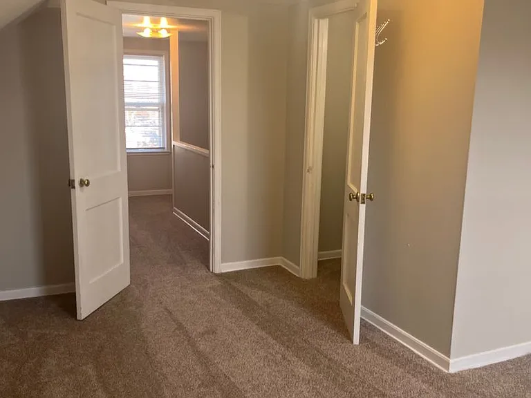 1704 S 8th Ave — Photo 16