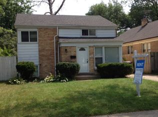 711 Long Rd, Evanston, IL 60025