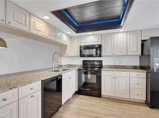 146 Cypress WAY E #7, NAPLES, FL 34110