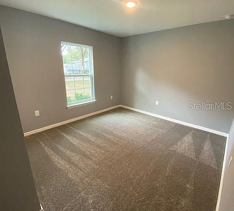 4th image of 25040 Albia Ave
