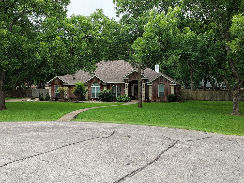 1st image of 8803 Hampton South Ct