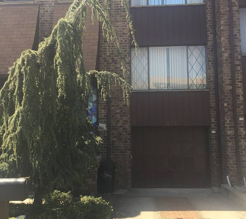 1st image of 234 Grasmere Dr