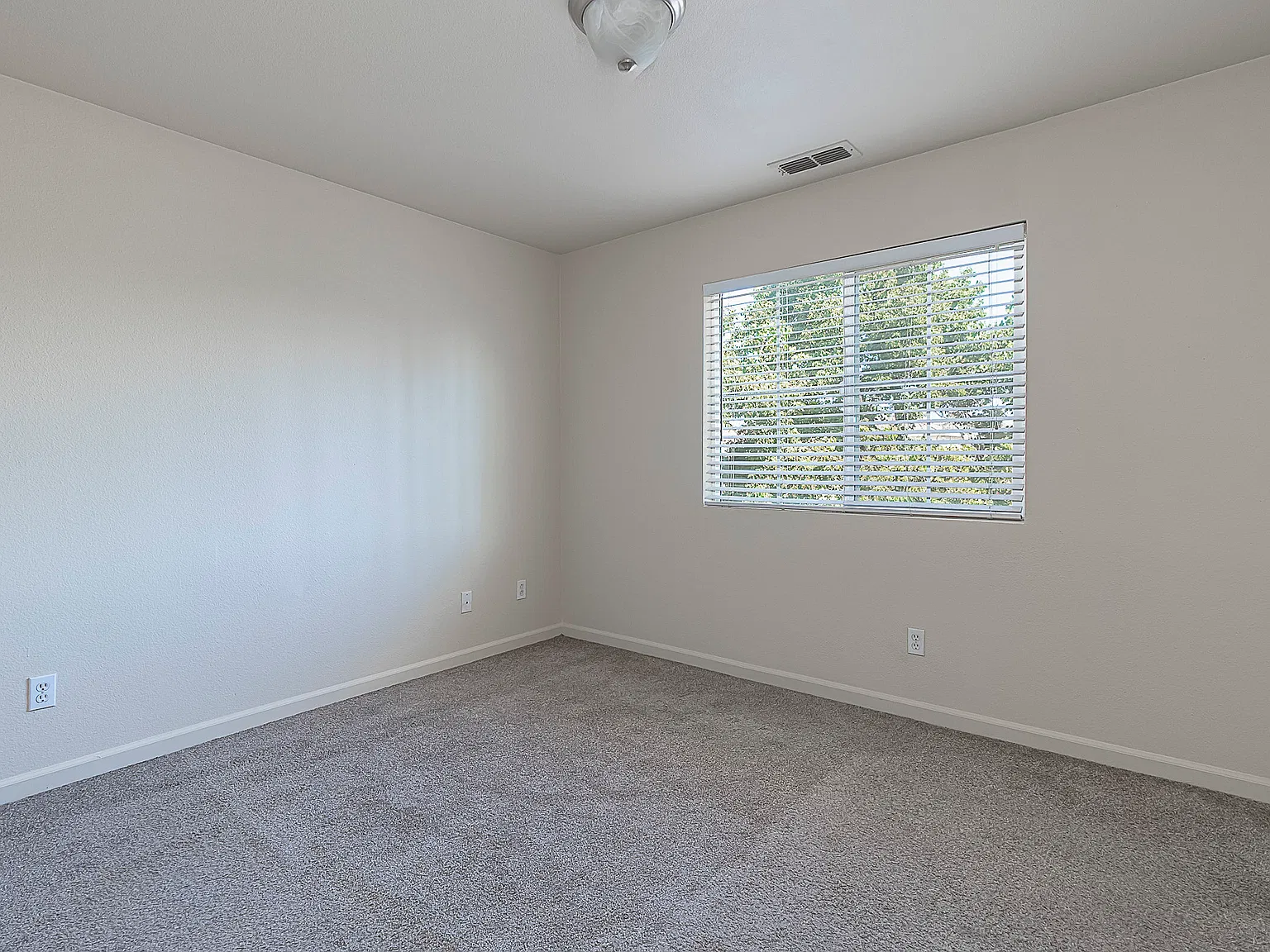 3144 Milton Jenson Ct — Photo 3