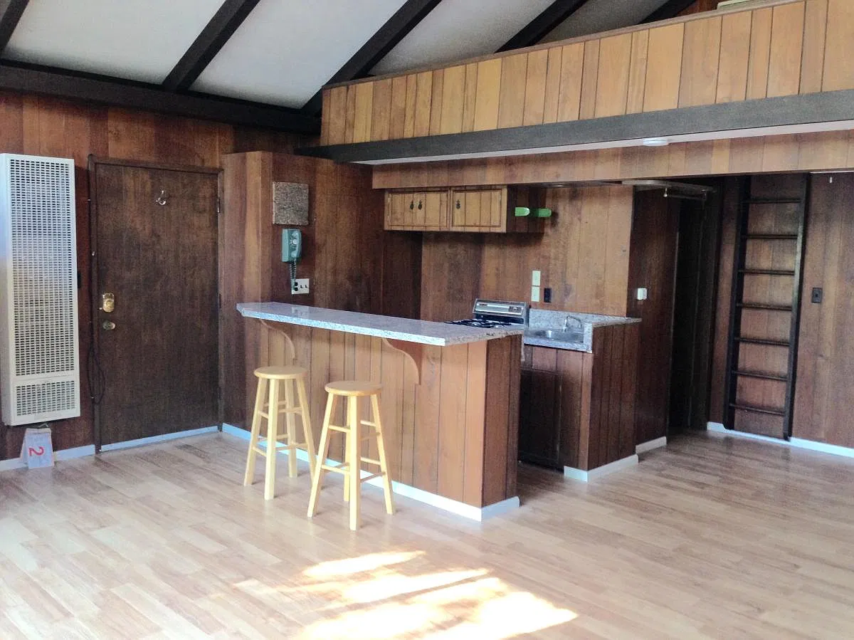 18041 Oak Ridge Drive — Photo 4